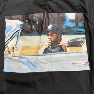 Gently used kids ice cube shirt